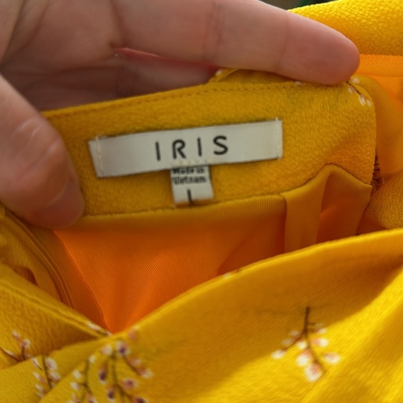 Yellow Fall Romper - Picture 4 of 4